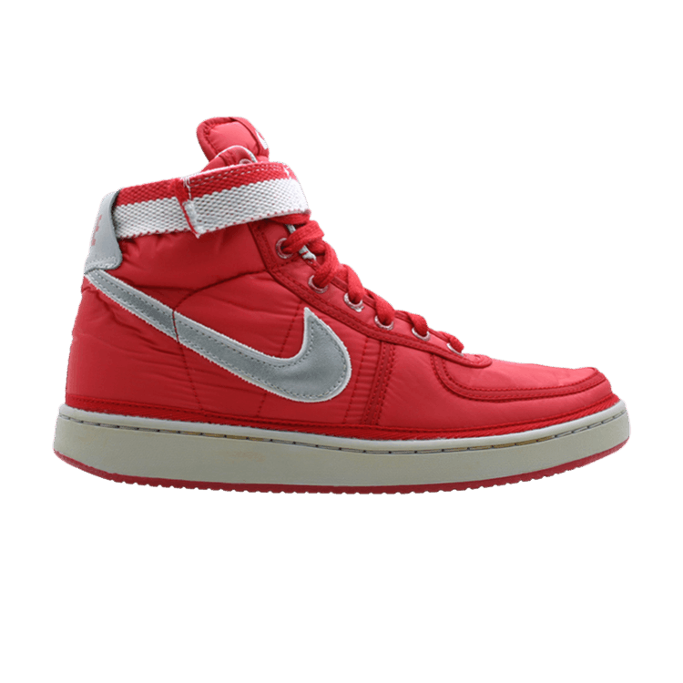 

Кроссовки Nike Vandal High Supreme Vntg, красный