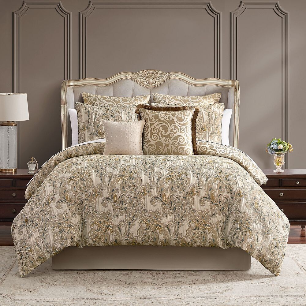 

Комплект одеял Marquis by Waterford Arden Beige из 8 предметов с декоративными подушками, бежевый