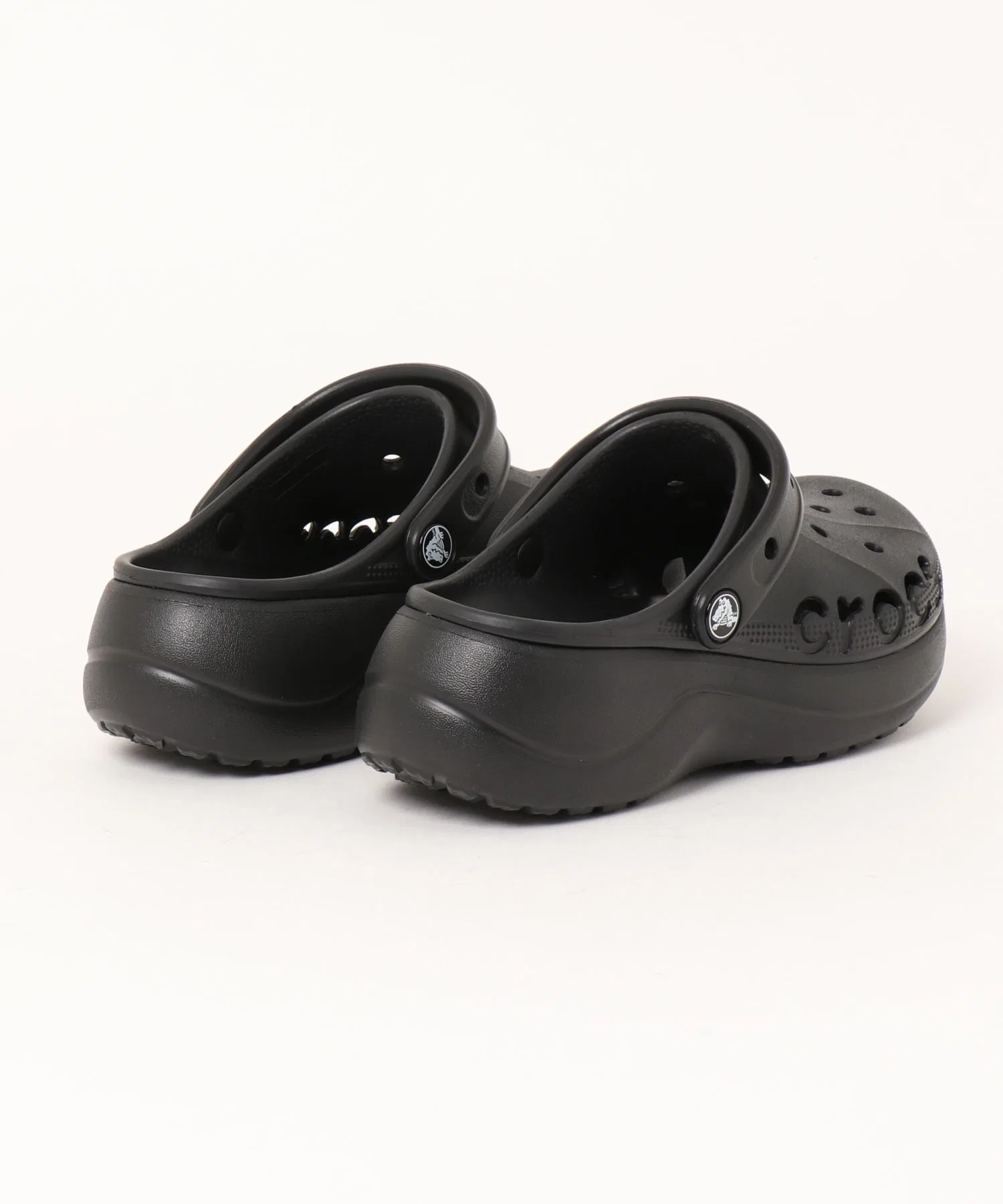 Унисекс сандалии Crocs Baya Platform белые — фото 2