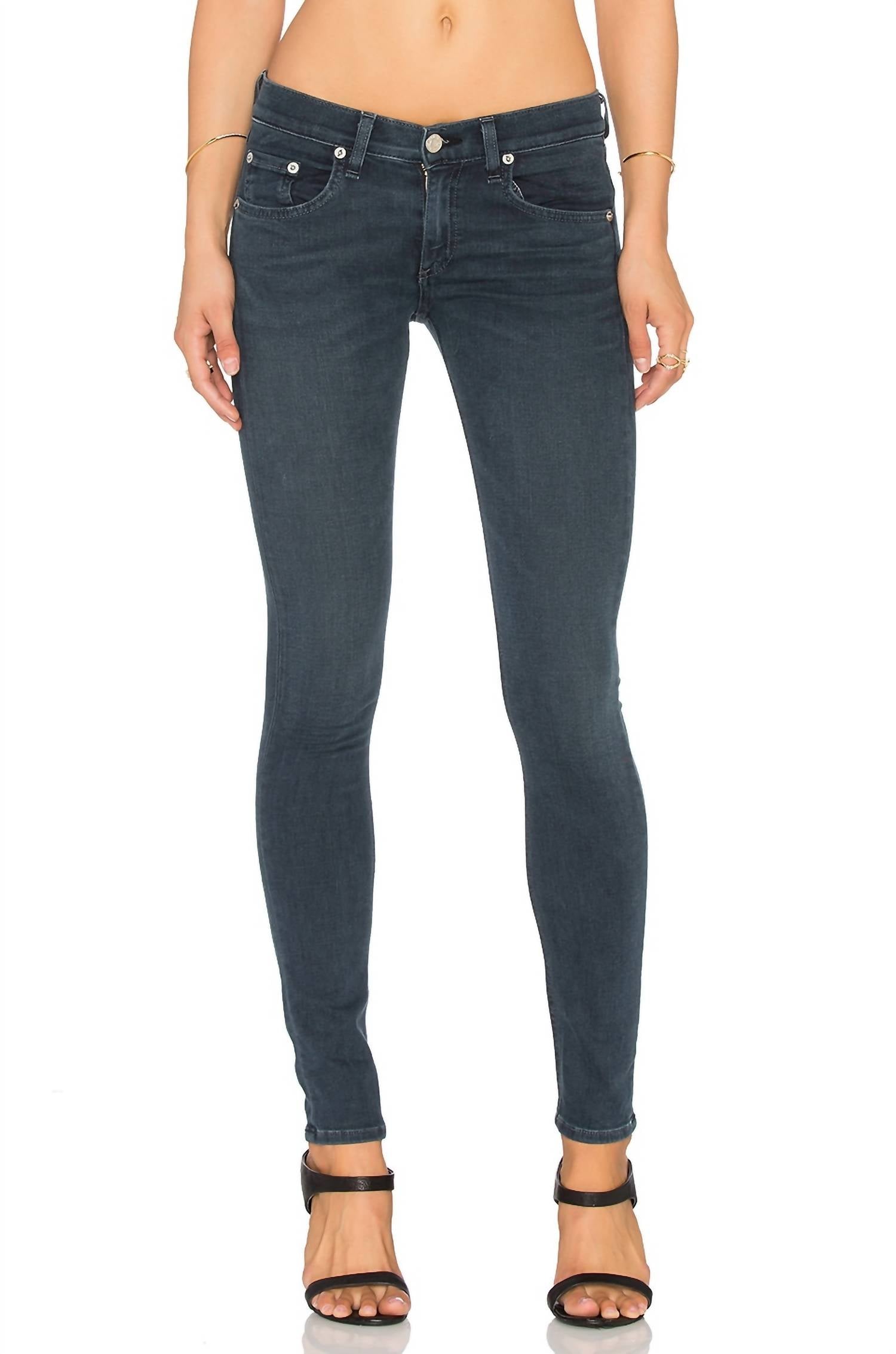 

Узкие джинсы в Ричмонде rag & bone, цвет richmond