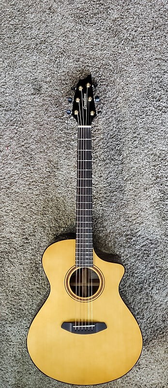 

Акустическая гитара Organic Performer Pro Concert CE - Aged Toner with Suede Burst Back | Includes Hardshell Case