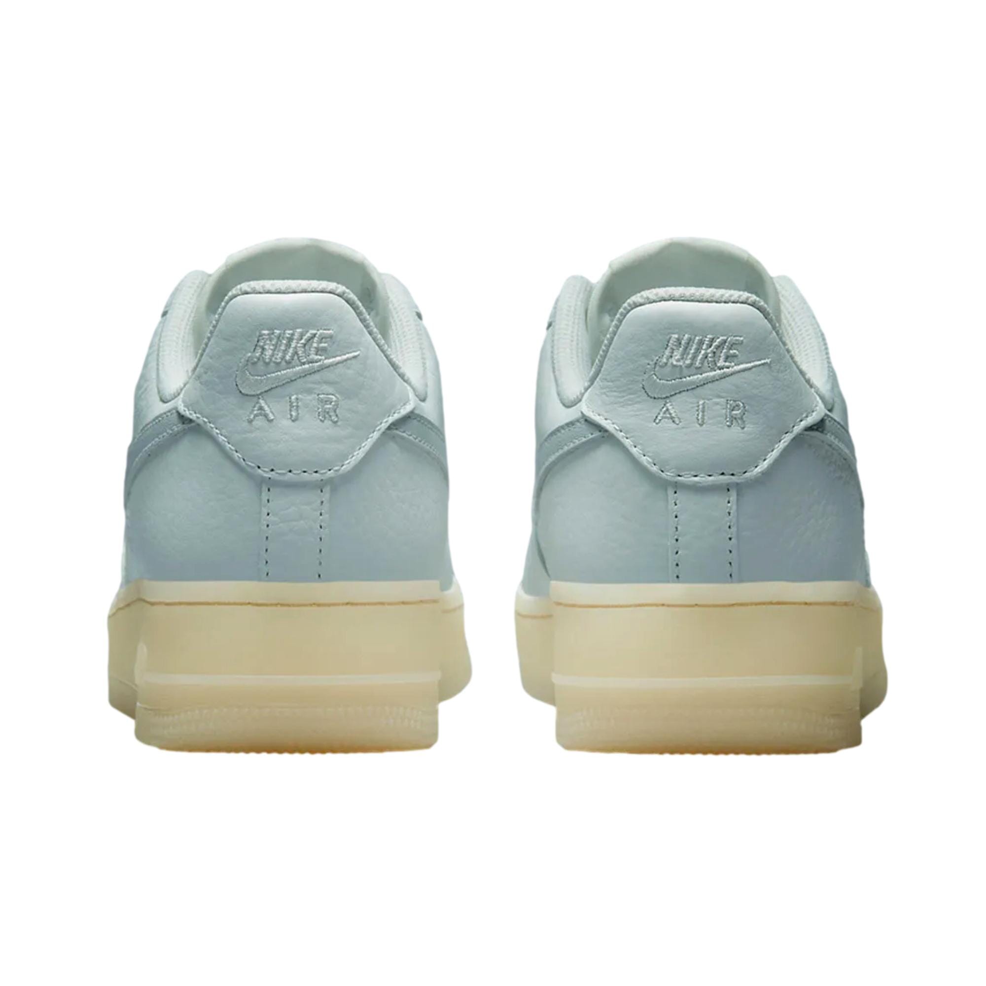 Женские кроссовки Nike Air Force 1 '07 Summit White/Pure Platinum FD0793-100 — фото 4
