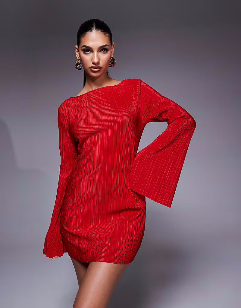 

Длинное мини-платье с рукавами-ангелом и плиссе ASOS DESIGN красного цвета