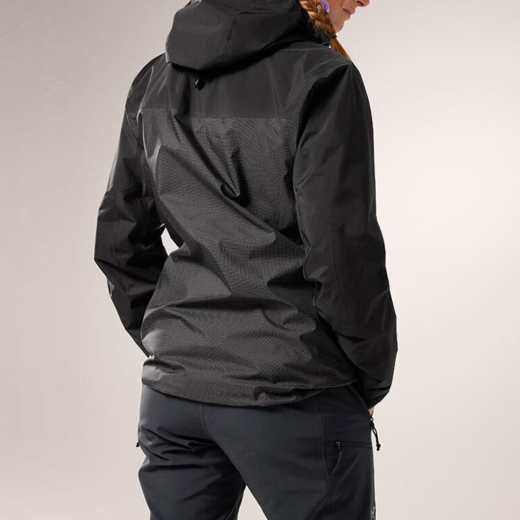 Arcteryx Женская уличная куртка, цвет Black Sapphire — фото 3