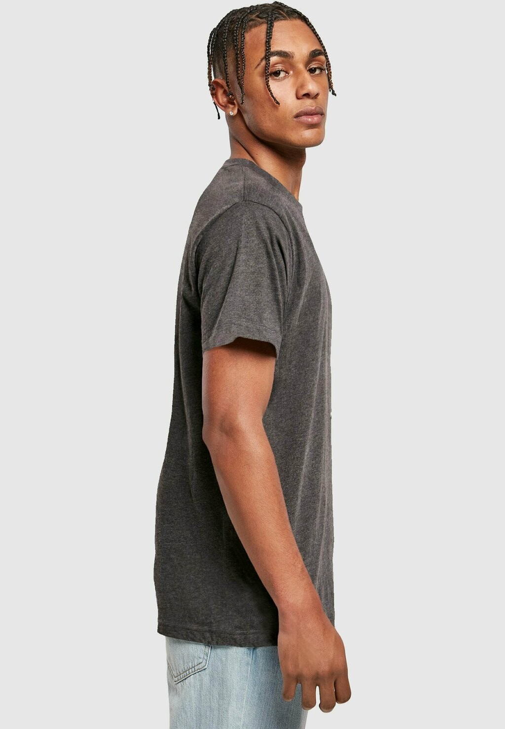 

Принт на футболке SEAGULL SNEAKERS TEE Mister Tee, серый