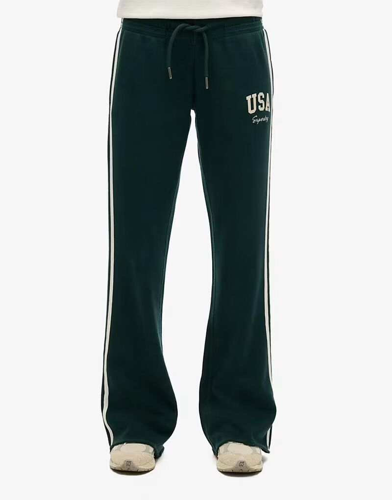 Спортивные брюки-клеш Athletic Essentials в полоску темно-зеленого цвета Superdry — фото 2
