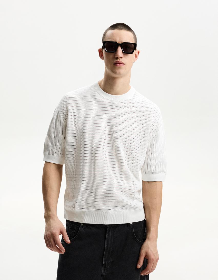 

Футболка с короткими рукавами из фактурной ткани Bershka, белый