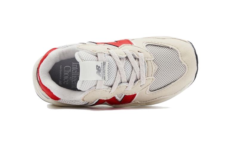 Низкие детские кроссовки New Balance бежево-красные — фото 4