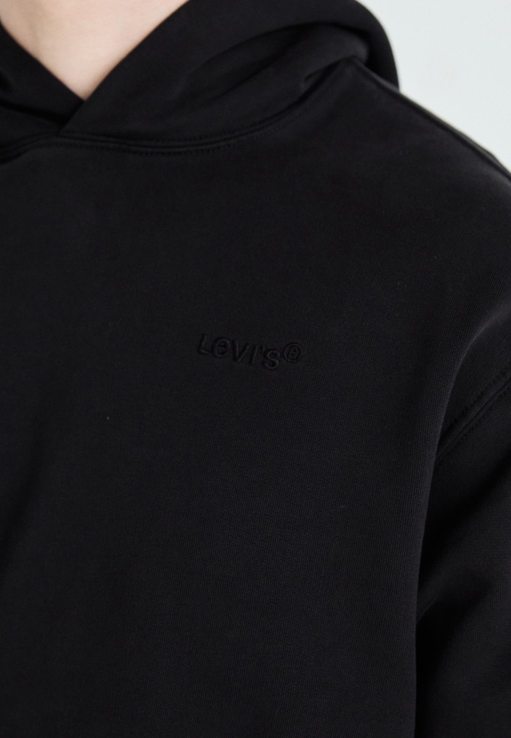 

Свитер с капюшоном THE AUTHENTIC HOODIE Levi's, черный