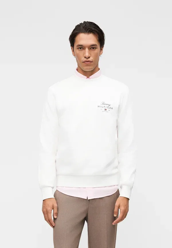 Свитшот Tommy Hilfiger Script Stack Brand Love, белый