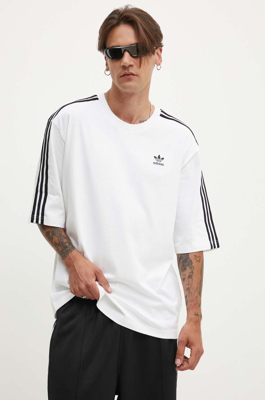 

Хлопковая футболка adidas Originals Adicolor Oversized Tee, белый