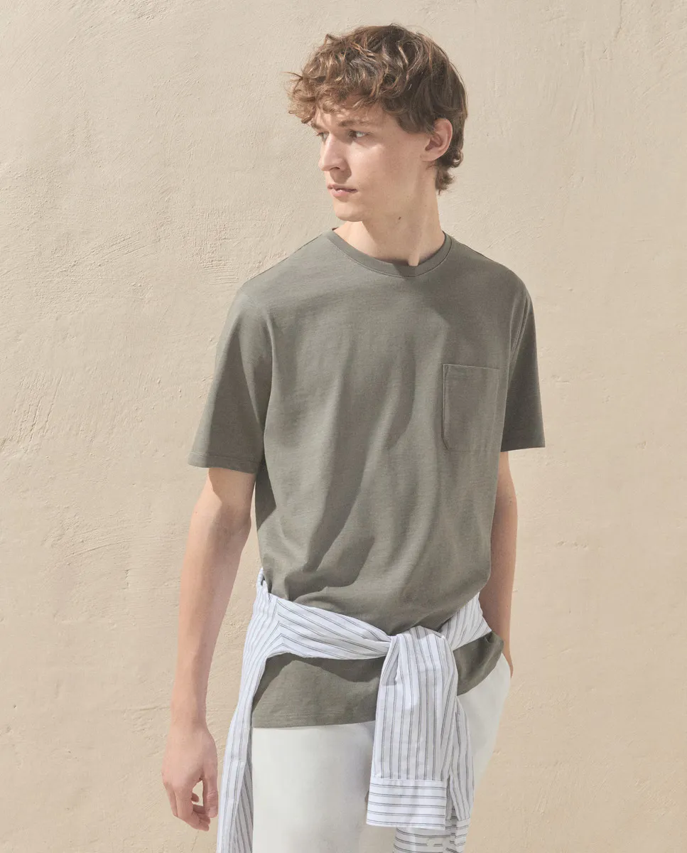 

Мужская хлопковая футболка с карманом Dustin, цвет Kaki