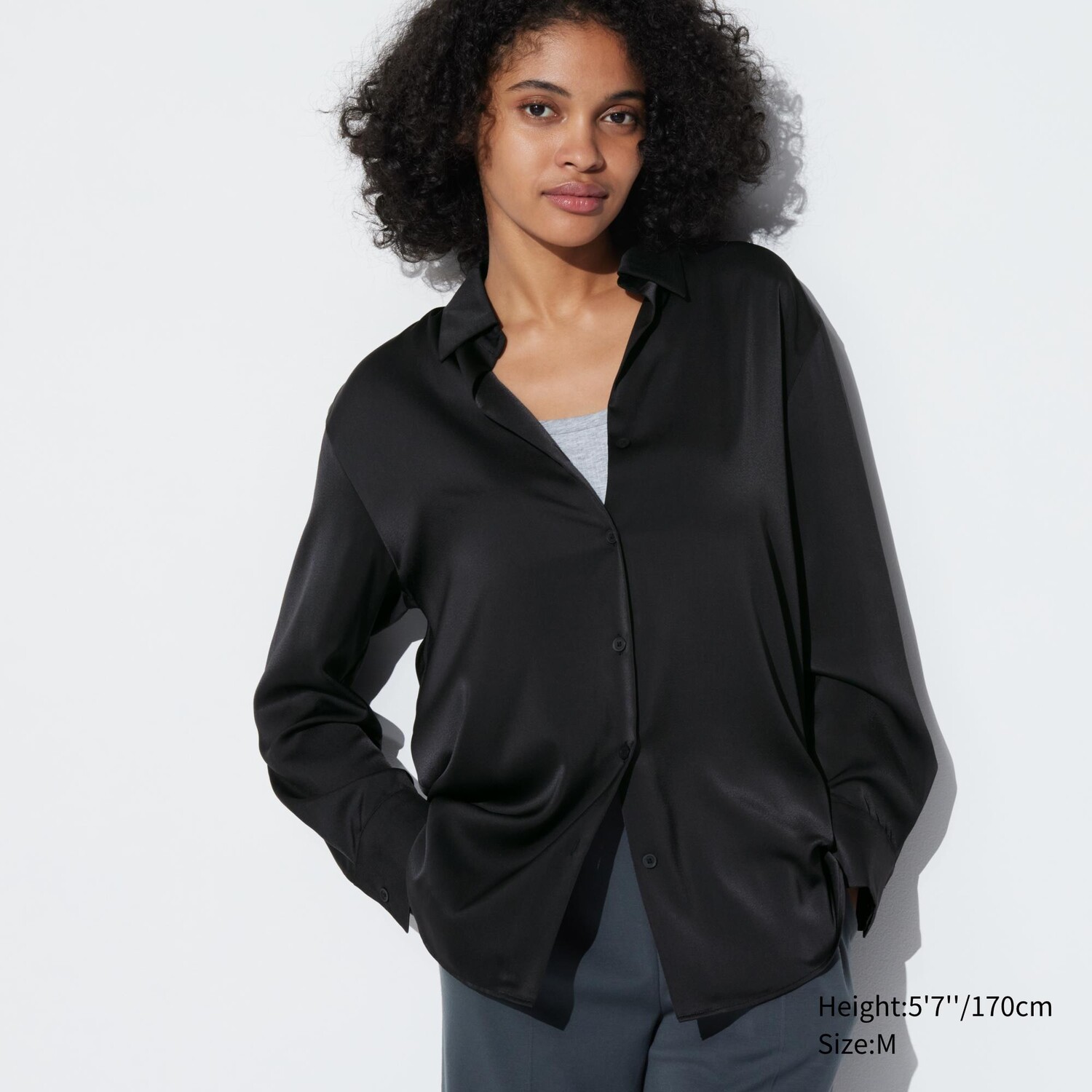 

Блузка UNIQLO атласная с длинными рукавами, черный