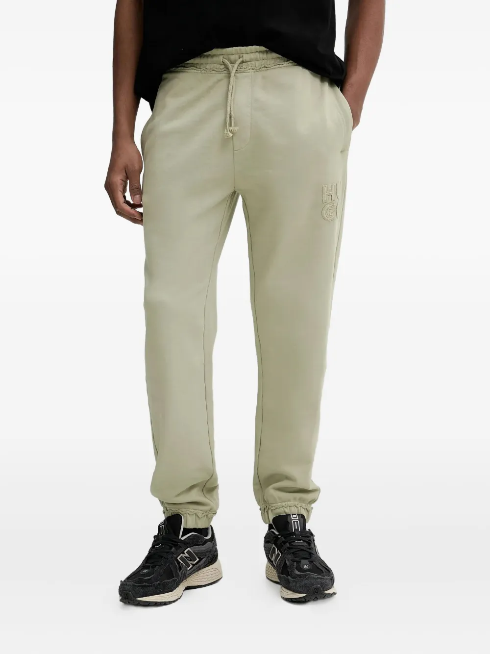 

Трикотажные брюки с вышитым логотипом HUGO, зеленый