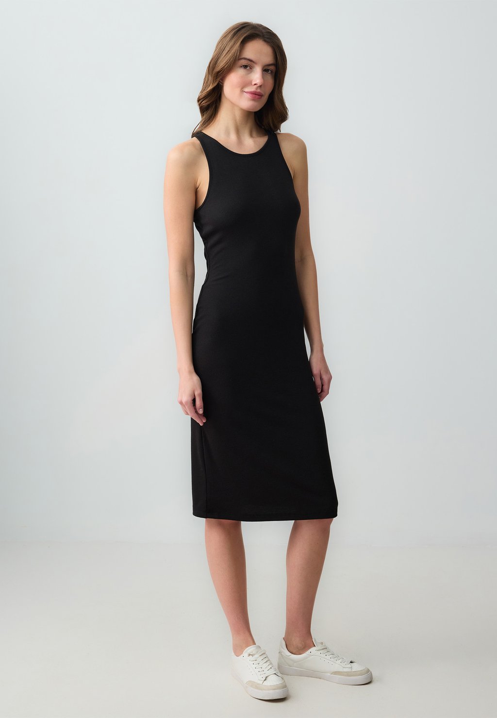 

Платье-джемпер ROUND NECK SLEEVELESS Jimmy Key, черный