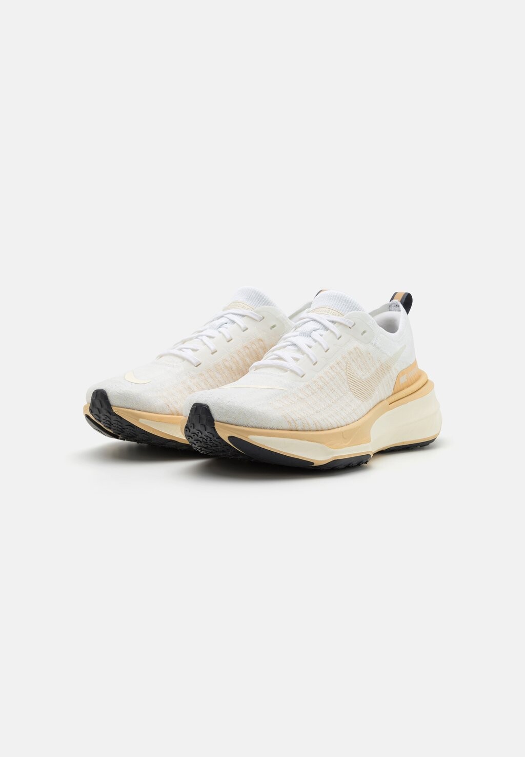

Кроссовки ZOOMX INVINCIBLE RUN FK 3 Nike, белый