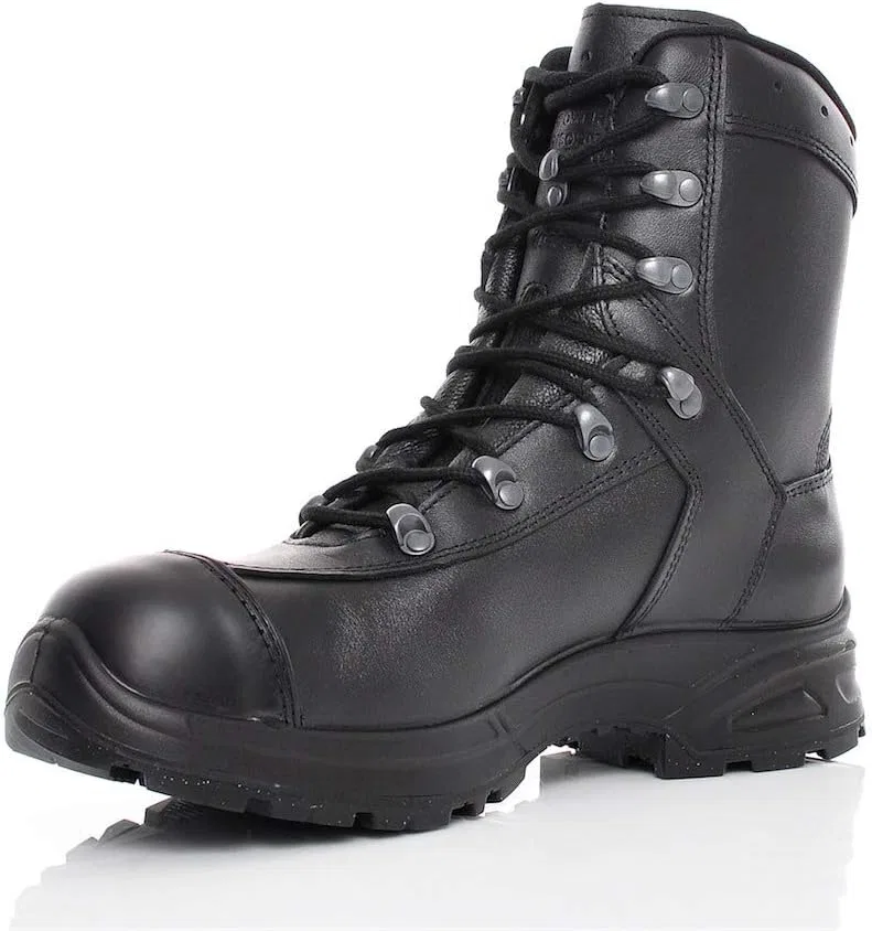 Ботинки HAIX Airpower XR21 Warm feet in icy temperatures. Your Airpower XR21 keeps your feet warm even in winter, Black — фото 3