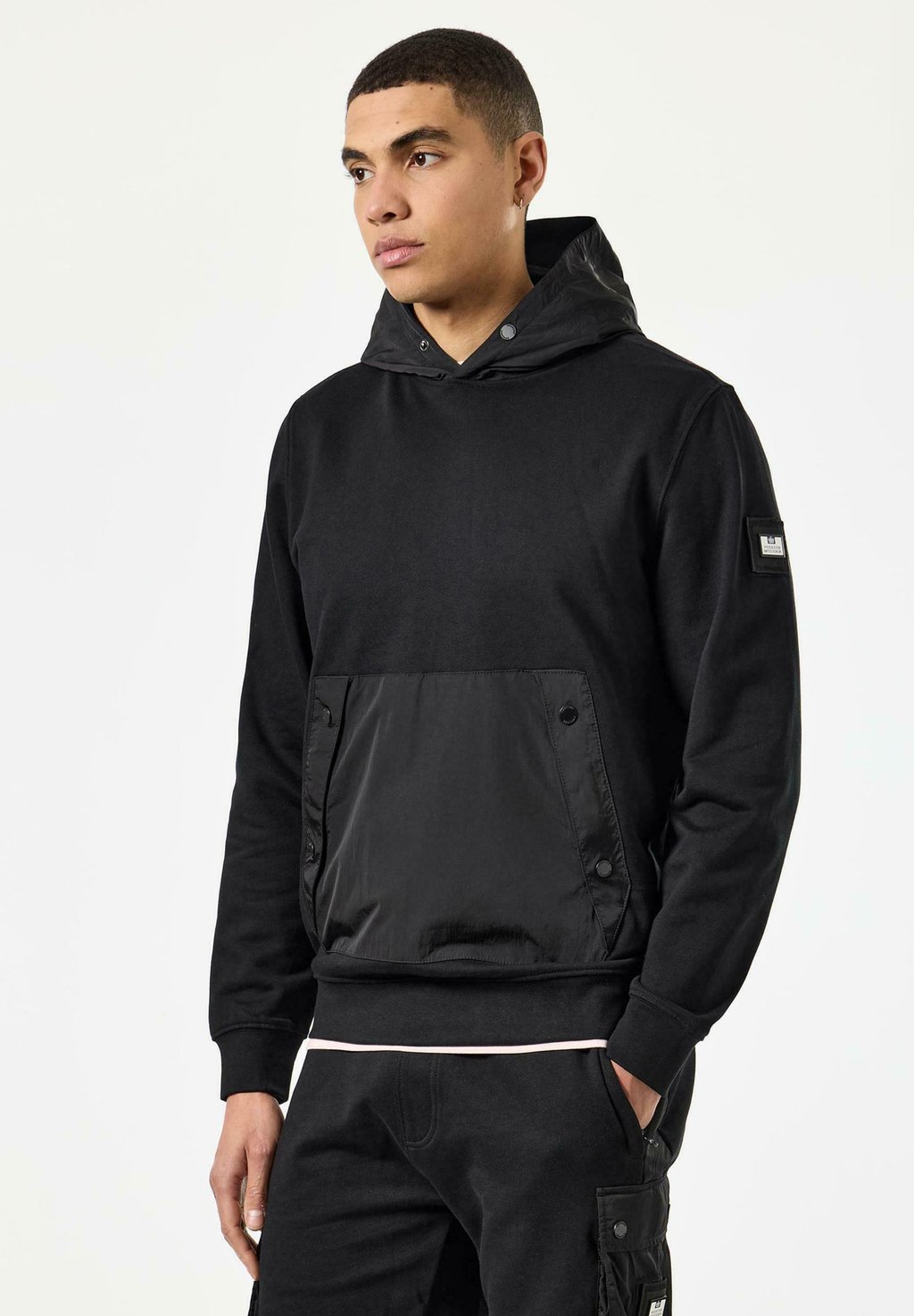 

Толстовка с капюшоном Sweatshirt Weekend Offender, черный