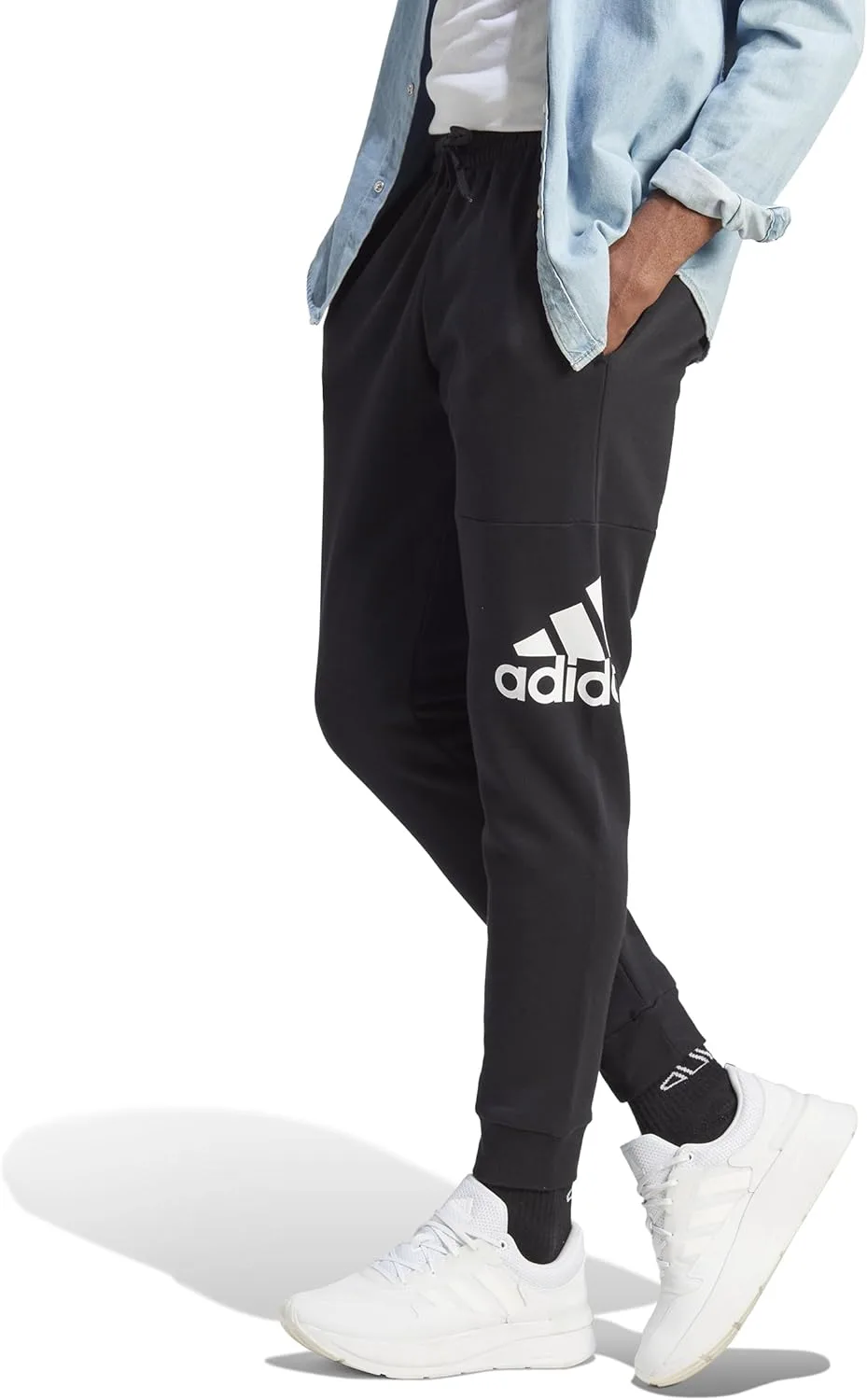 Мужские флисовые брюки Adidas Essentials с зауженными манжетами и большим логотипом, черный