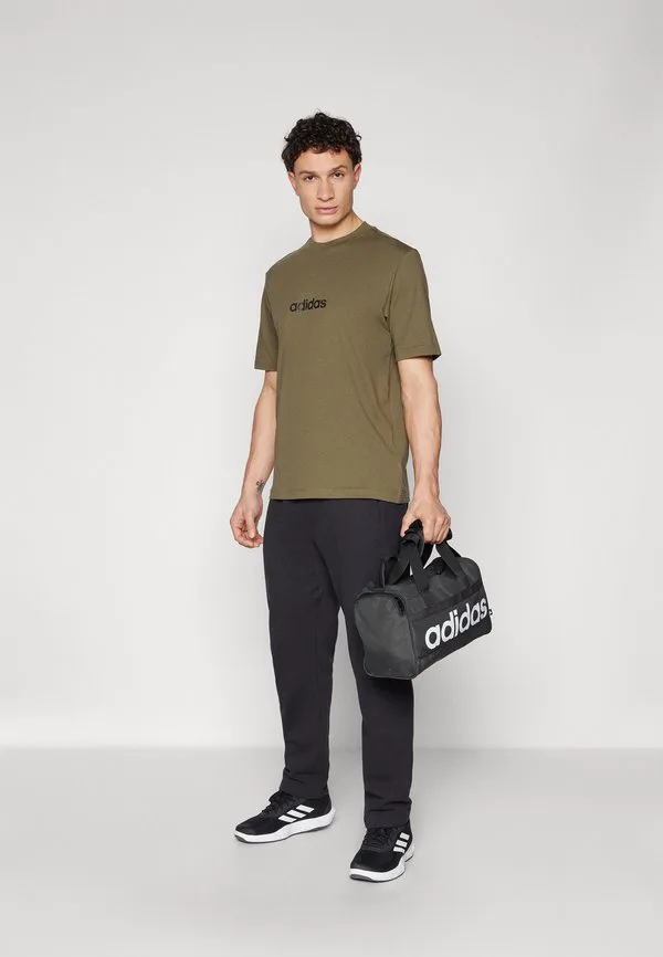 Футболка с принтом Adidas Sportswear, Olive Strata/Black — фото 2