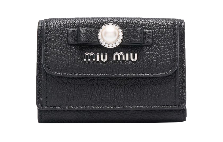 

Кожаный кошелёк женский чёрный MIU MIU