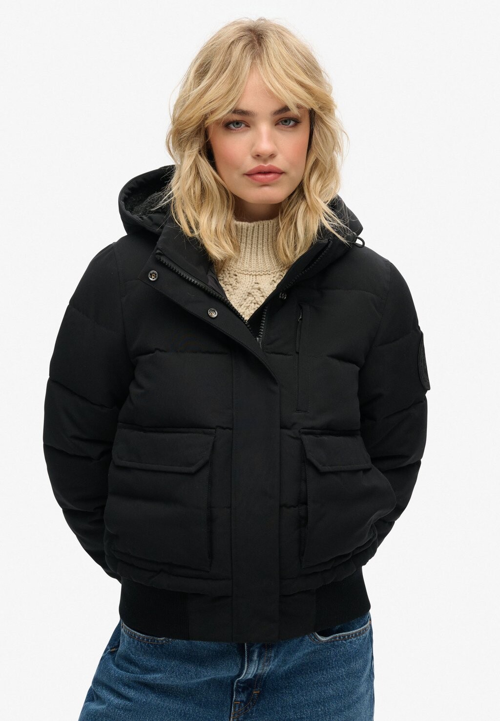 

Зимняя куртка EVEREST Superdry, черный