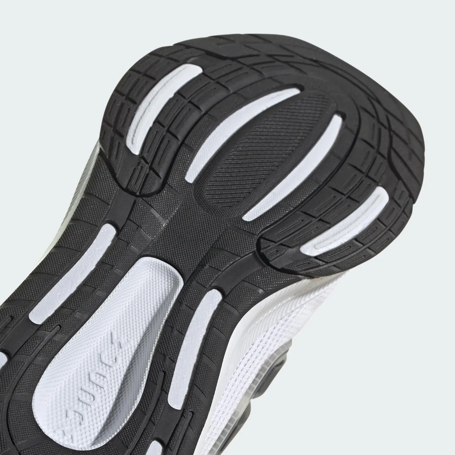 Мужские кроссовки Adidas Ultrabounce, белый/черный — фото 4
