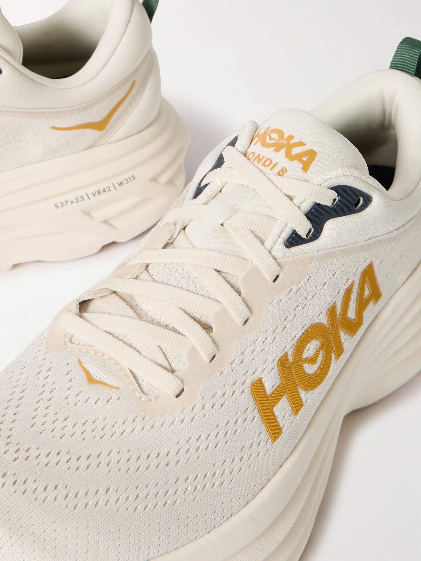 

Кроссовки Bondi 8 с сетчатой ​​резиновой отделкой для бега HOKA, бежевый