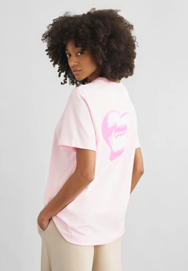 

Футболка свободного кроя с принтом Nike Sportswear, Pink Foam, Розовый, Футболка свободного кроя с принтом Nike Sportswear, Pink Foam