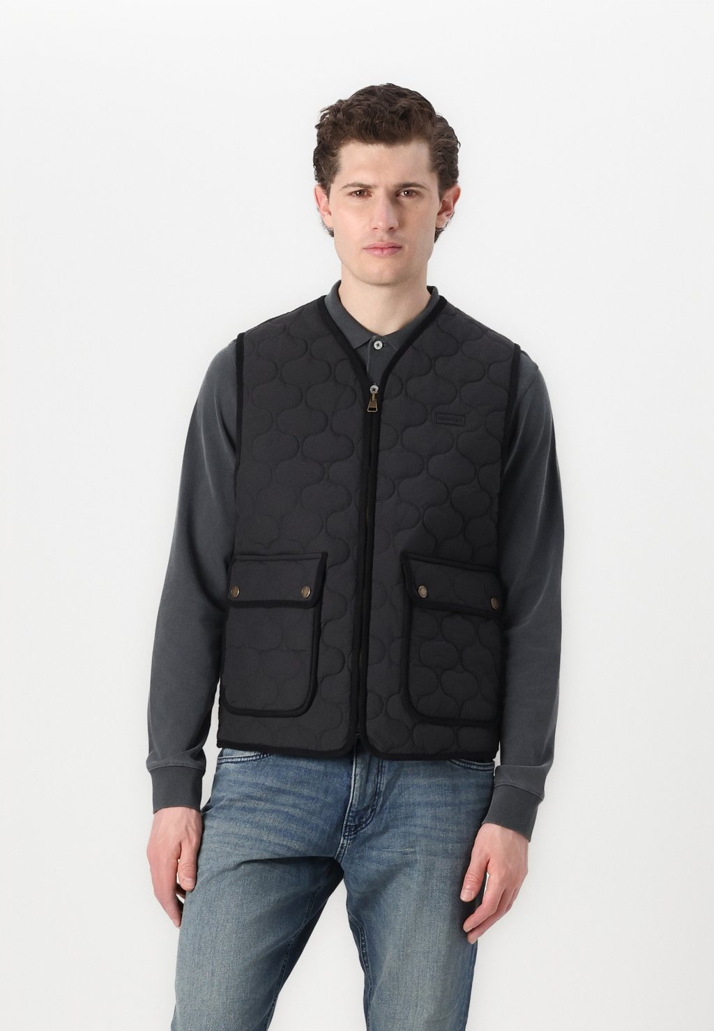 

Жилет RENNIE QUILTED Hunter ORIGINAL, черный