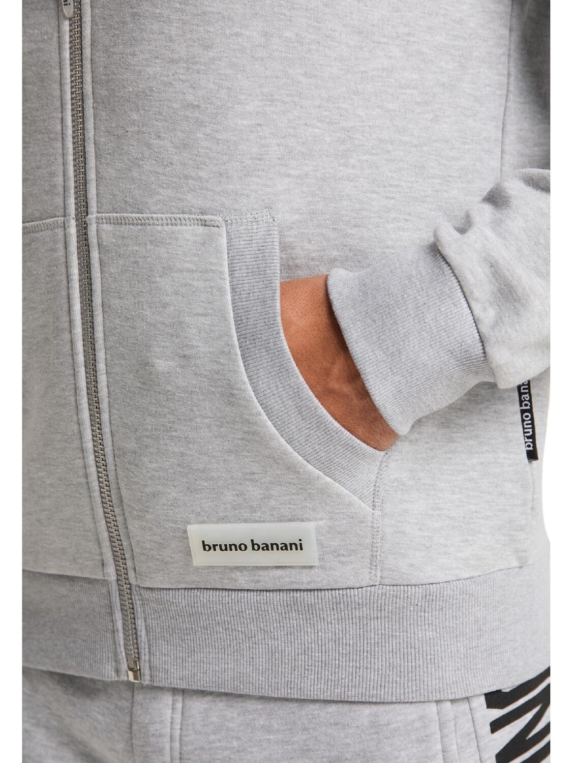 

Куртка Bruno Banani Kapuzensweatjacke EVANS, цвет Grau/Melange