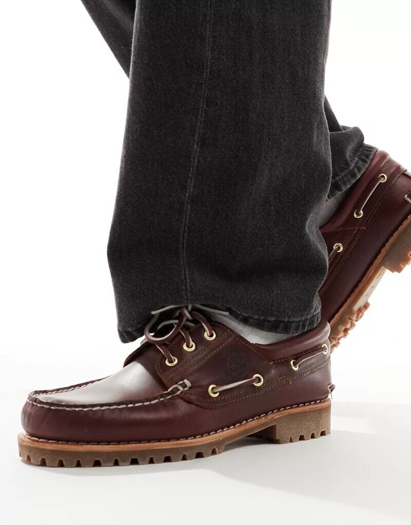 

Классические топсайдеры Timberland Authentics из натуральной кожи бордового цвета с тремя люверсами