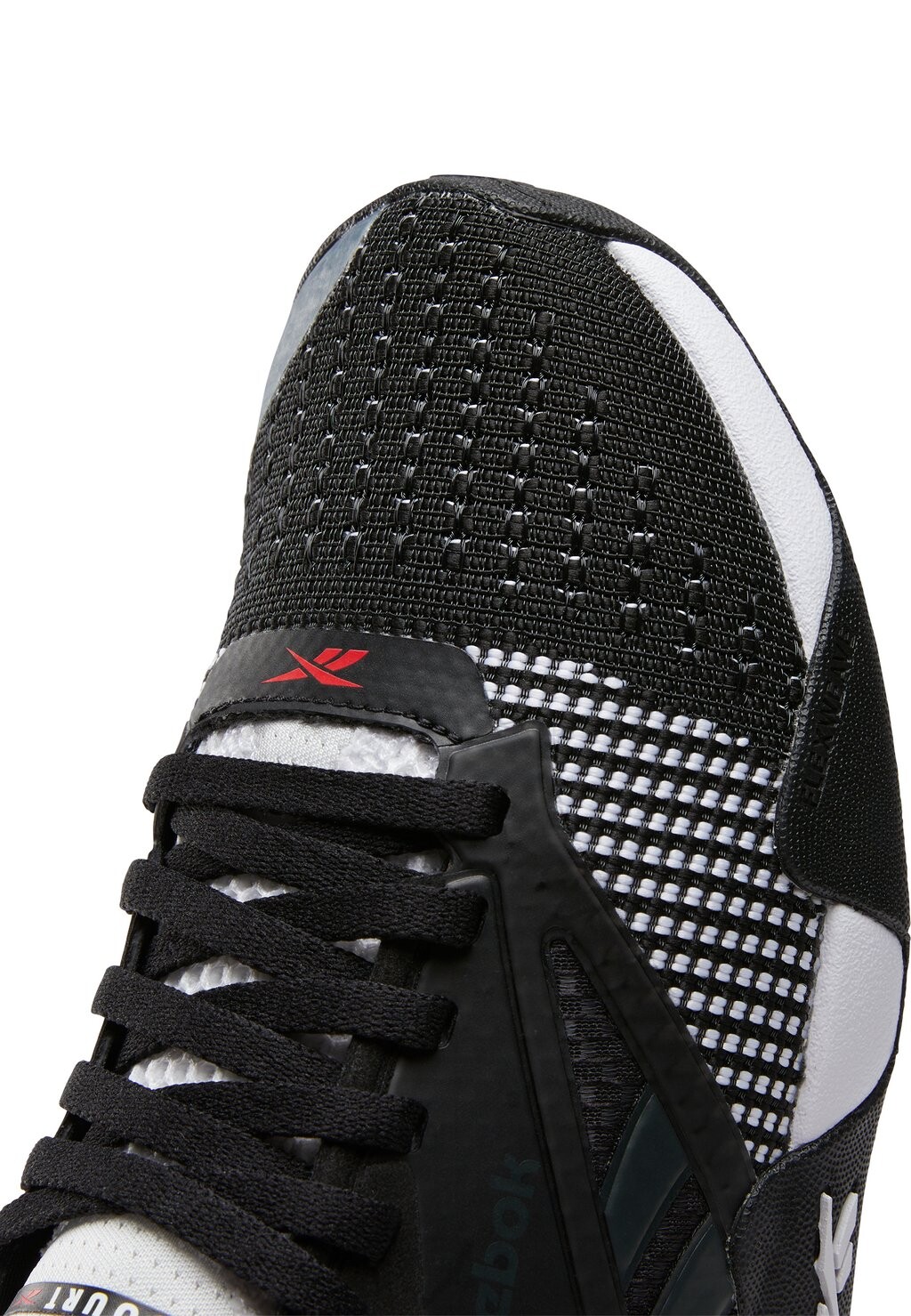 

Тренировочная обувь NANO COURT Reebok, черный