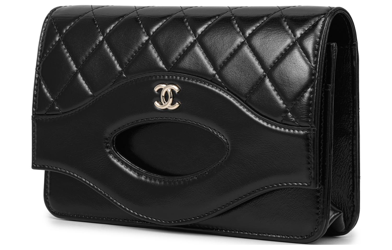 CHANEL Кожаная мини-клатч через плечо на одно плечо женский черный — фото 2