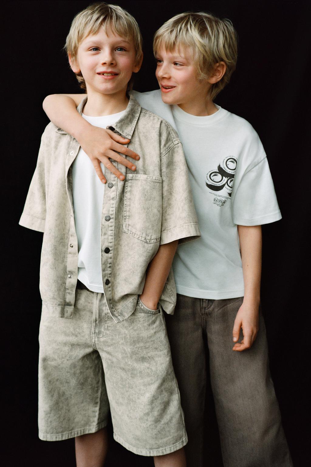 

Рубашка с эффектом потертости ZARA, серый