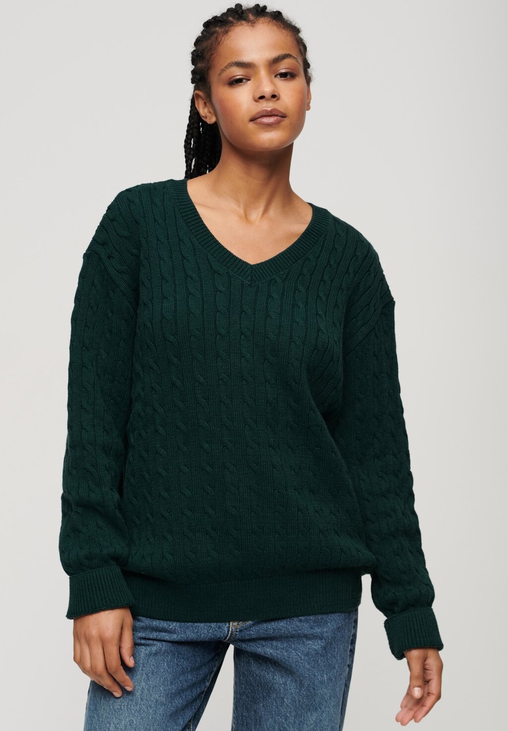 

Вязаный свитер V NECK CABLE Superdry, цвет dark pine green