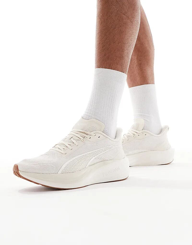 

Кроссовки Puma Darter Pro в цвете «кремовый»