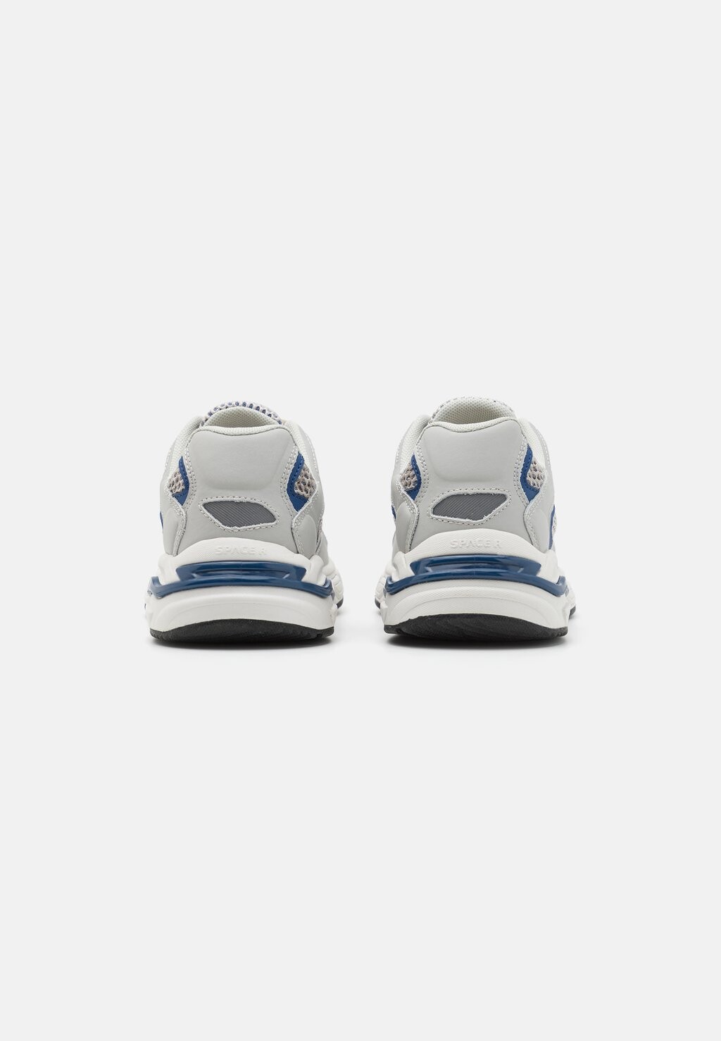 

Кроссовки GRAVITY SPACE UNISEX ARKK Copenhagen, серый