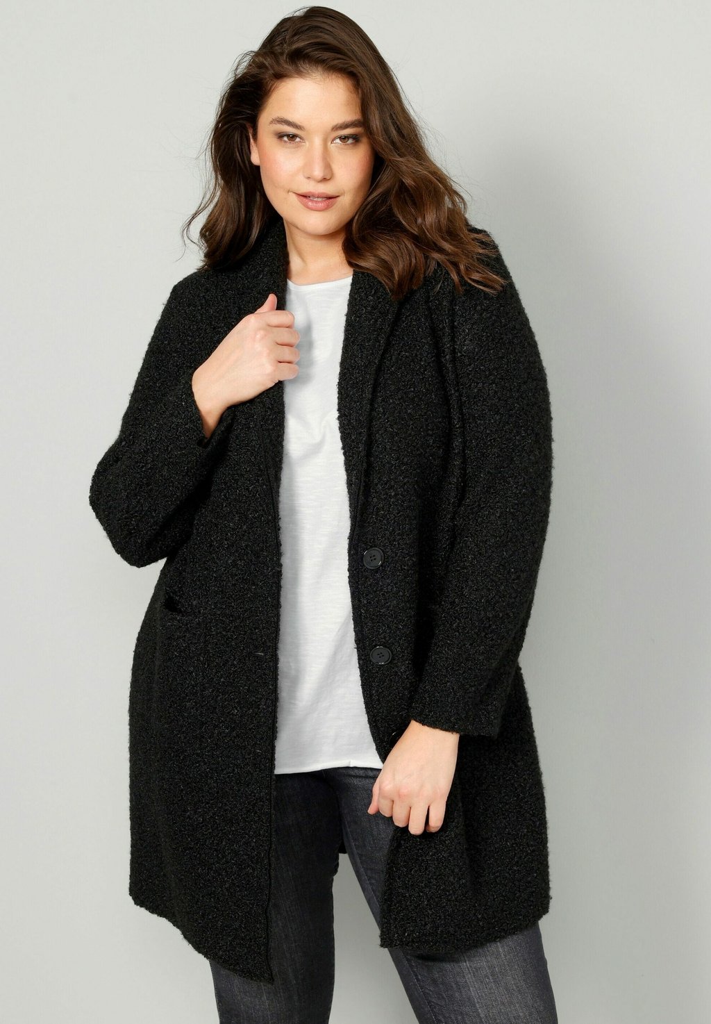 

Короткое пальто STRAIGHT FIT, LANGARM Angel of Style, черный