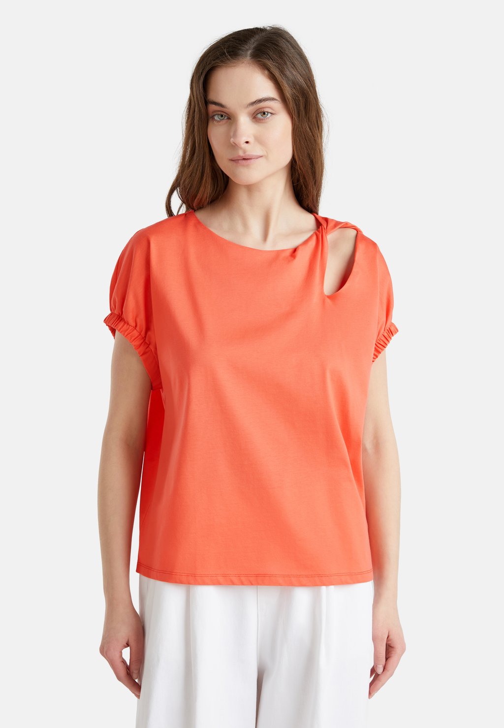 

Футболка с принтом WITH CUT-OUT United Colors of Benetton, оранжевый