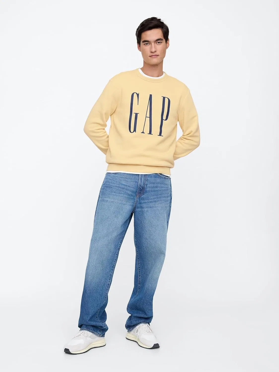 Свитшот мужской с логотипом, GAP, жёлтый — фото 2