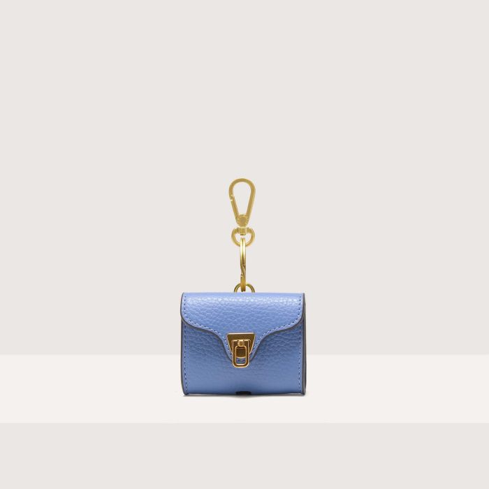 

Клатч Coccinelle Beat Soft, цвет Azul