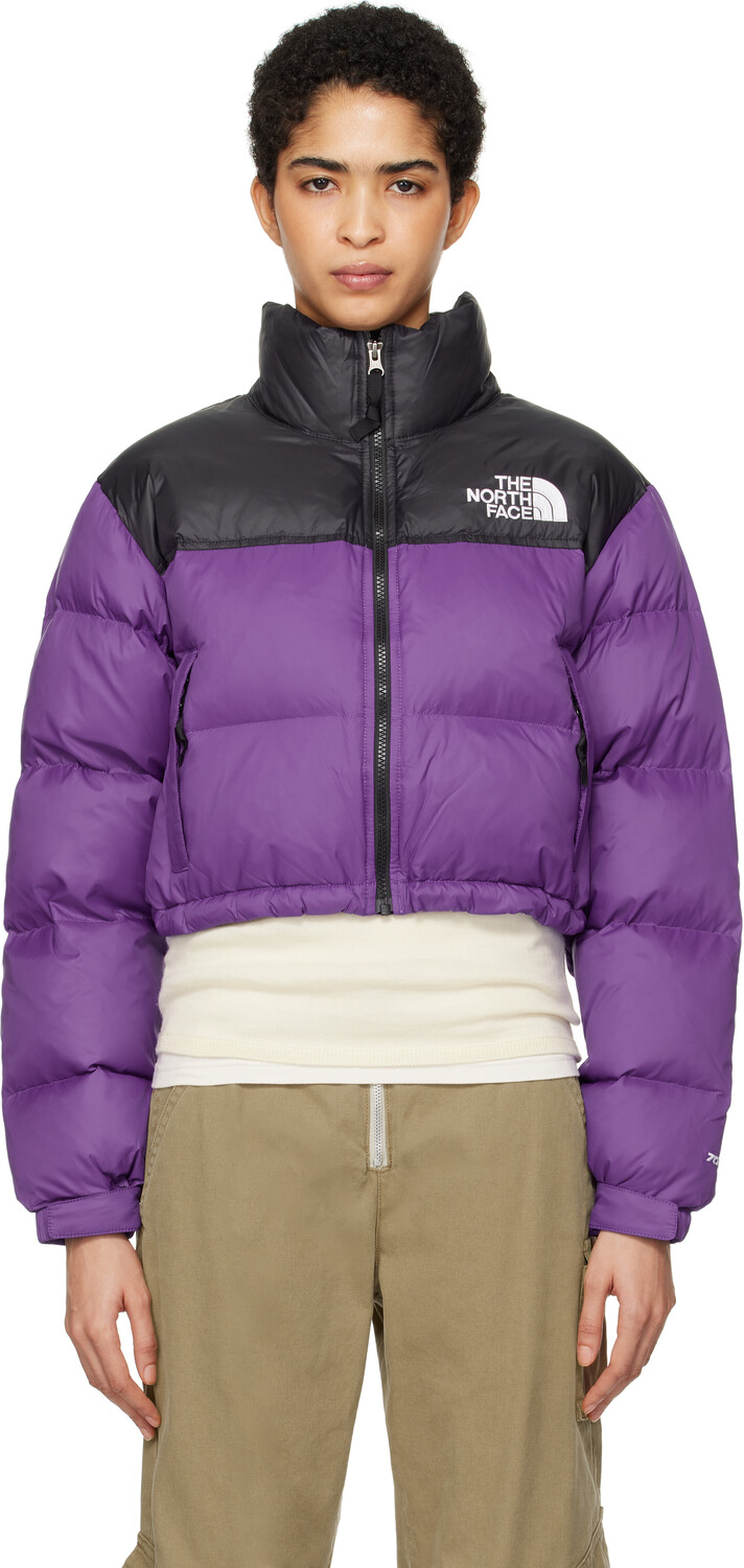 

Короткая куртка-пуховик Nuptse фиолетово-черного цвета The North Face