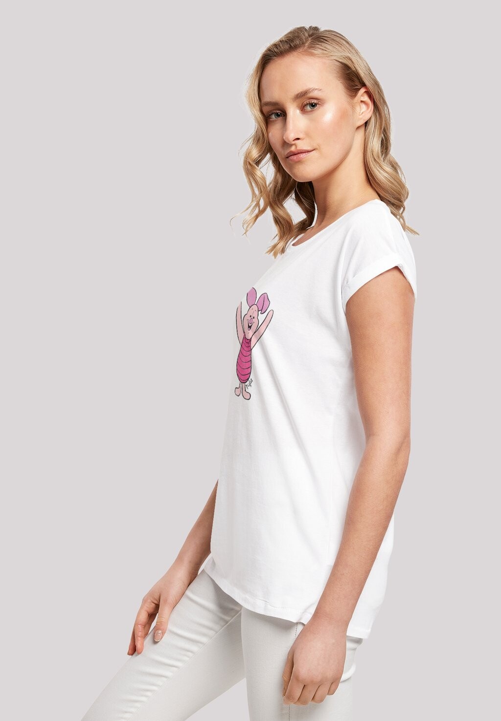 

Футболка с принтом EXTENDED SHOULDER DISNEY WINNIE THE POOH FERKEL PIGLET C F4NT4STIC, белый