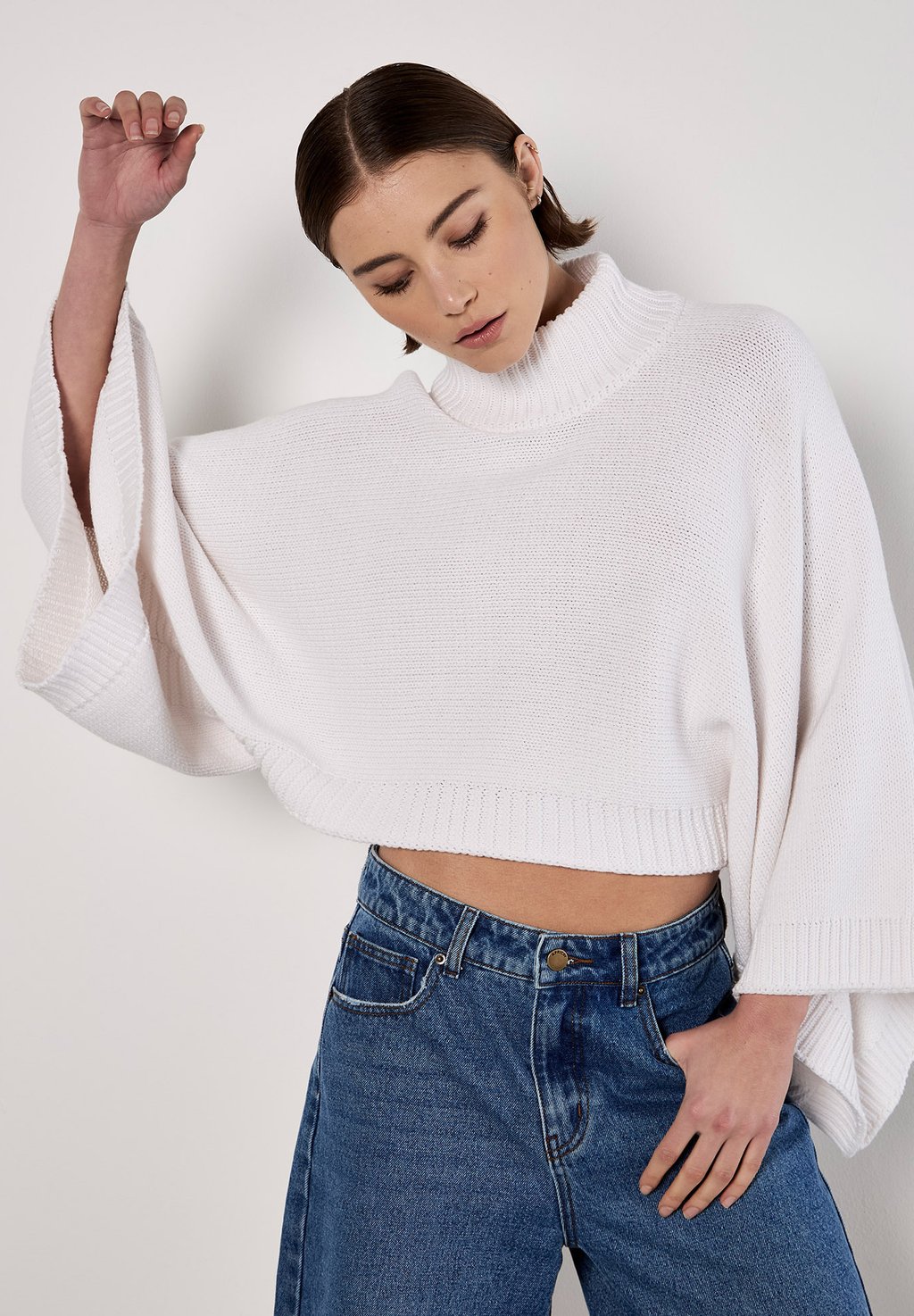 

Джемпер MOCK NECK Apricot, белый