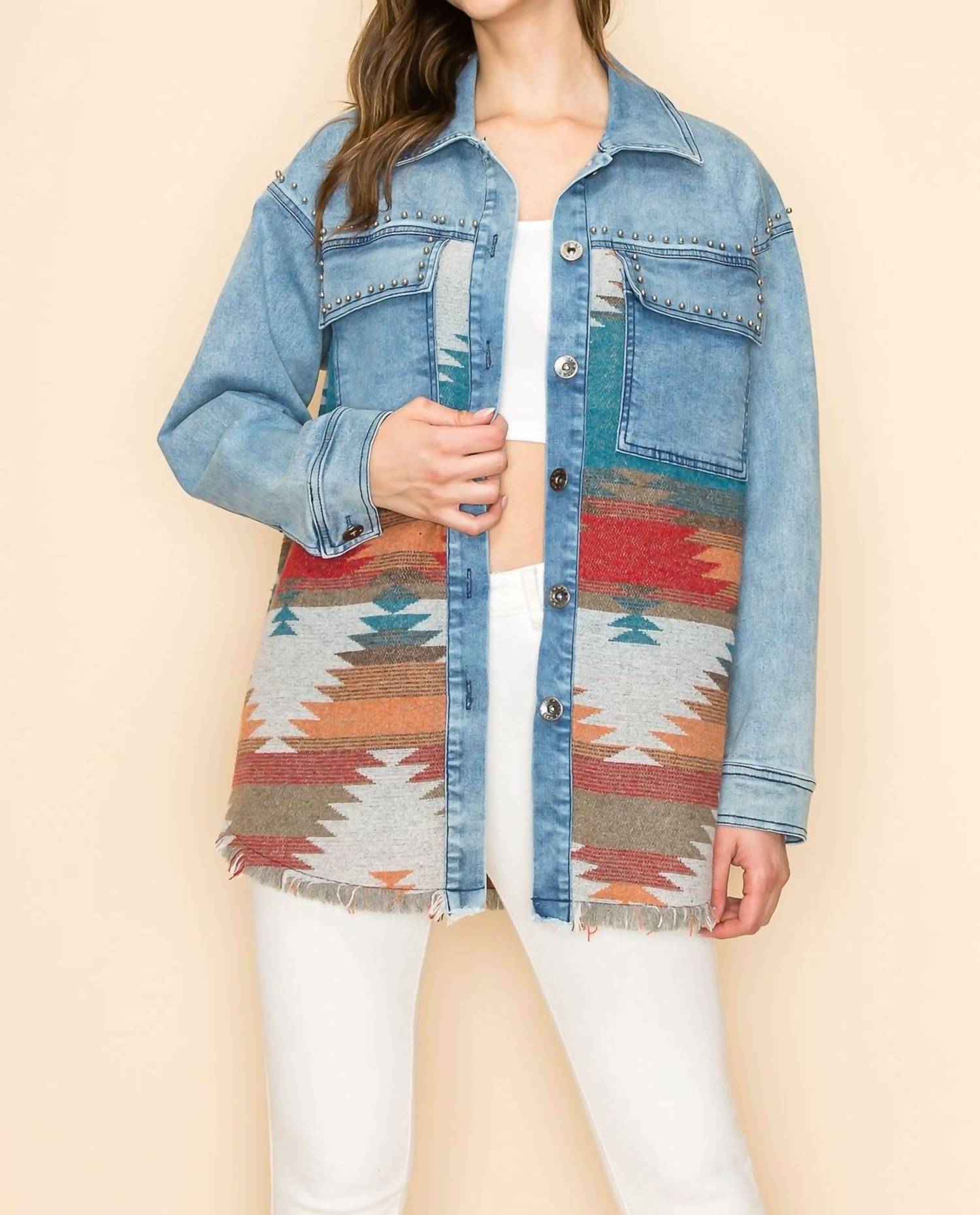 

Оверсайз джинсовая куртка с шипами в стиле ацтеков WAY, Denim