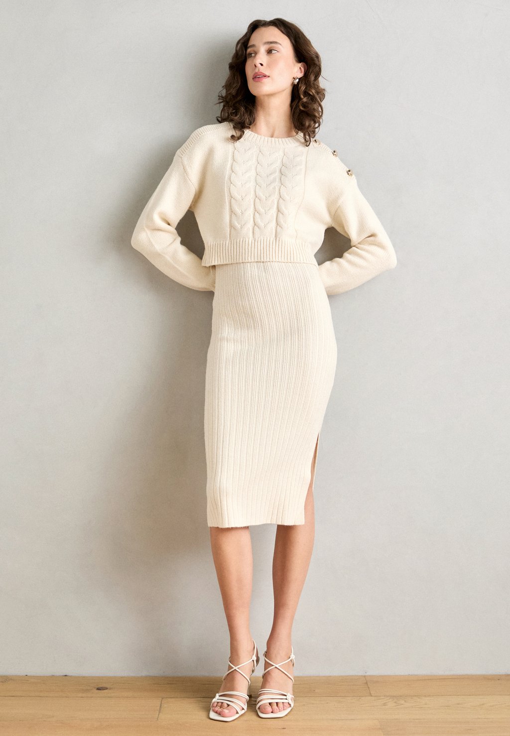 

Платье-джемпер SET - Jumper Morgan, белый