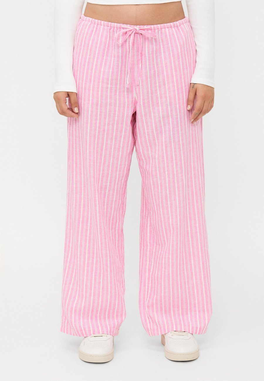 

Брюки Gina Tricot Petite TROUSERS , Pink