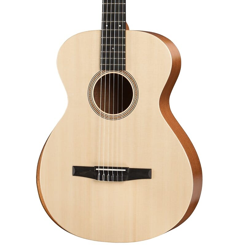 

Акустическая гитара Taylor Academy 12e-N Nylon Natural w/bag