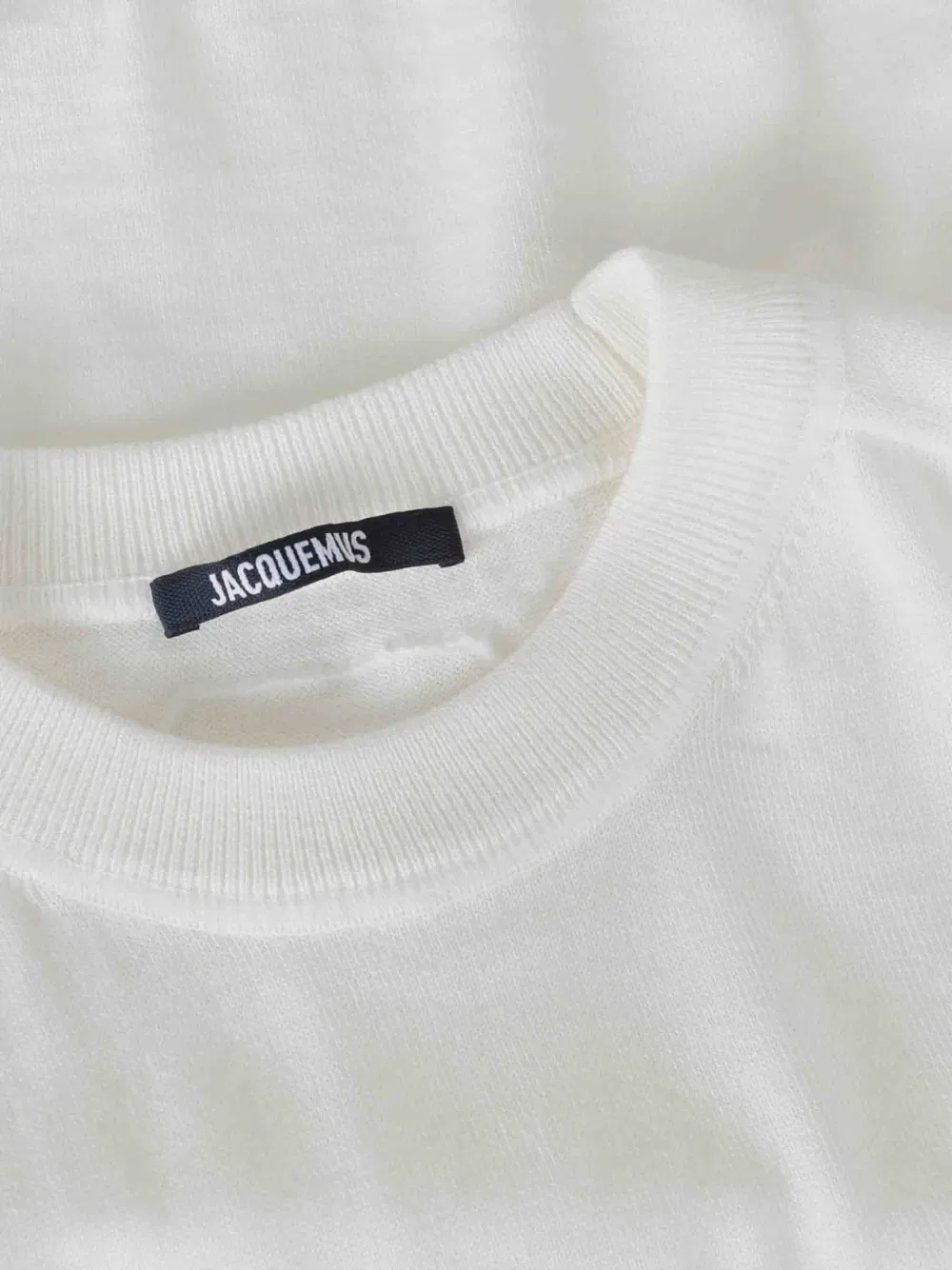 Свитер с круглым вырезом Jacquemus, белый — фото 4